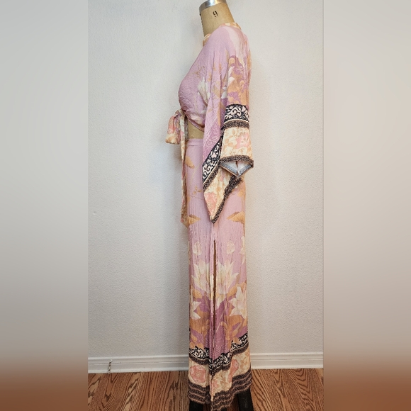 Spell & The Gypsy Pink Cherry Blossom Kimono Set - Picture 9 of 14